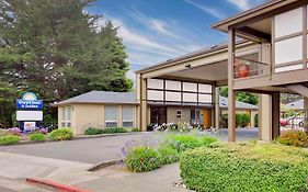 Days Inn And Suites Arcata Ca 2*